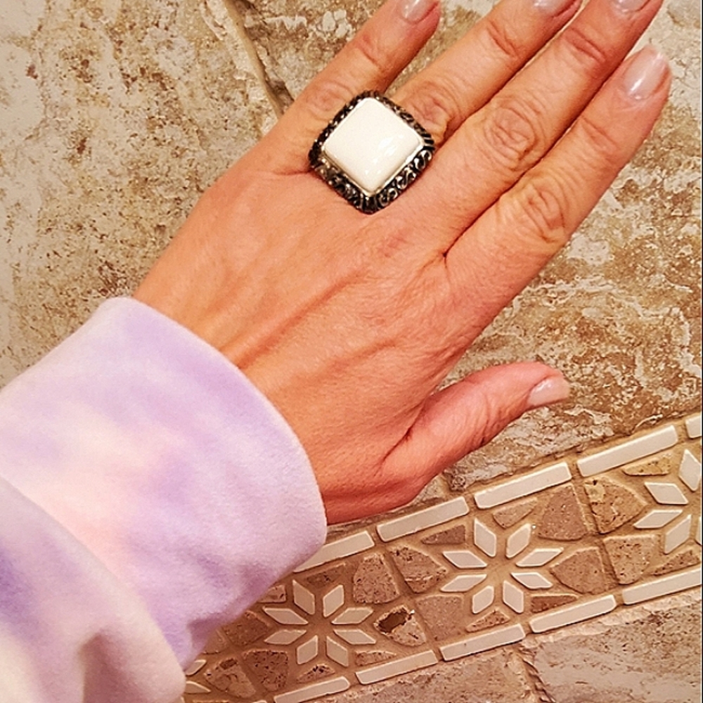 Statement Ring Silver And White Square Genuine Vi… - image 6